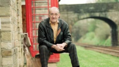 Jim Bowen